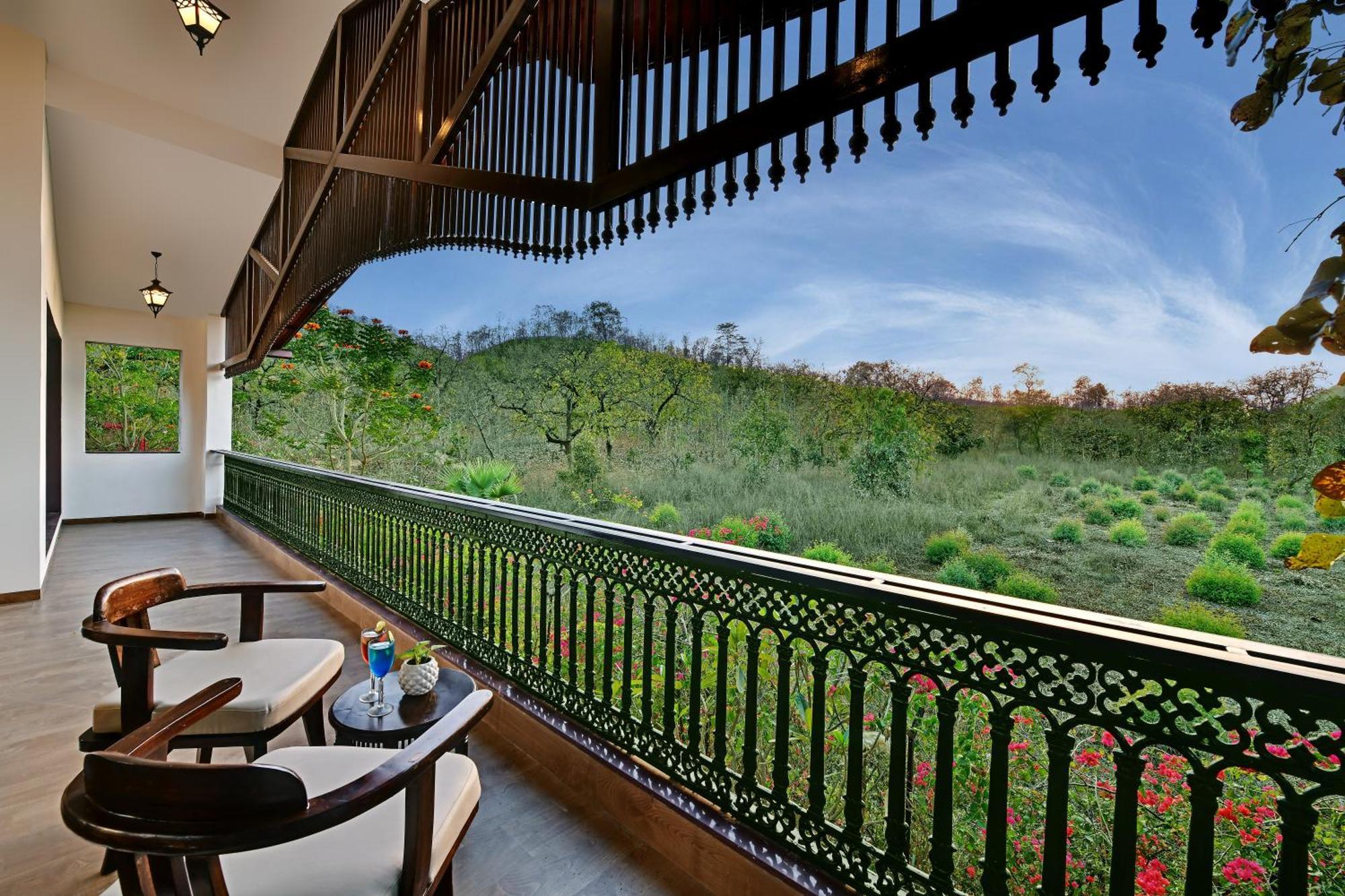 Bhanu The Fern Forest Resort & Spa, Jambughoda Eksteriør bilde